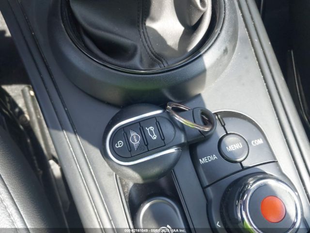 2019 MINI COUNTRYMAN WMZYS7C57K3F46747 Photo 10