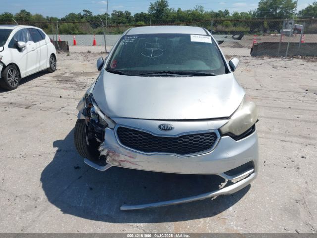 KNAFK4A6XE5160537 KIA FORTE LX