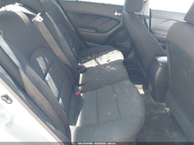 KNAFK4A6XE5160537 KIA FORTE LX