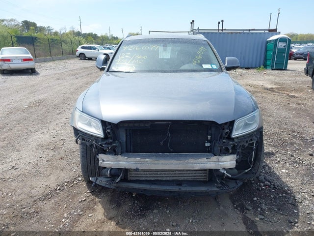WA1LFAFP2EA060718 Audi Q5 2.0t Premium