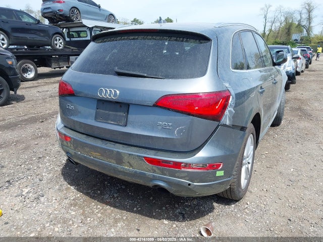 WA1LFAFP2EA060718 Audi Q5 2.0t Premium