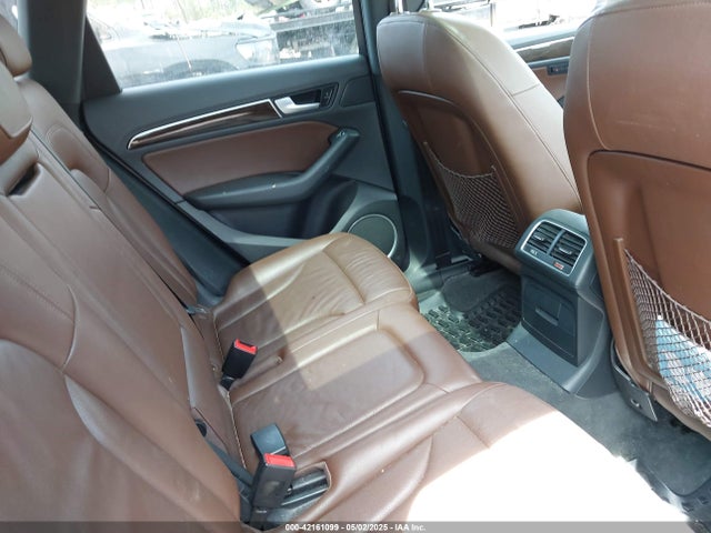 WA1LFAFP2EA060718 Audi Q5 2.0t Premium