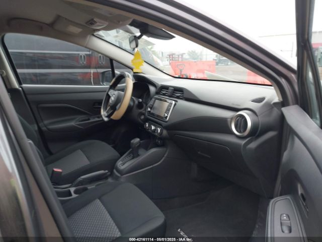 3N1CN8DVXRL895275 Nissan Versa