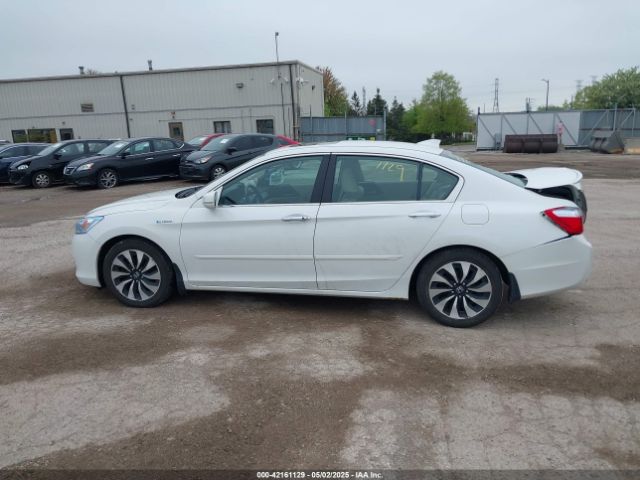 1HGCR6F71FA013354 Honda Accord Hybrid Touring