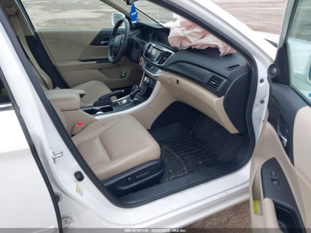 1HGCR6F71FA013354 Honda Accord Hybrid Touring