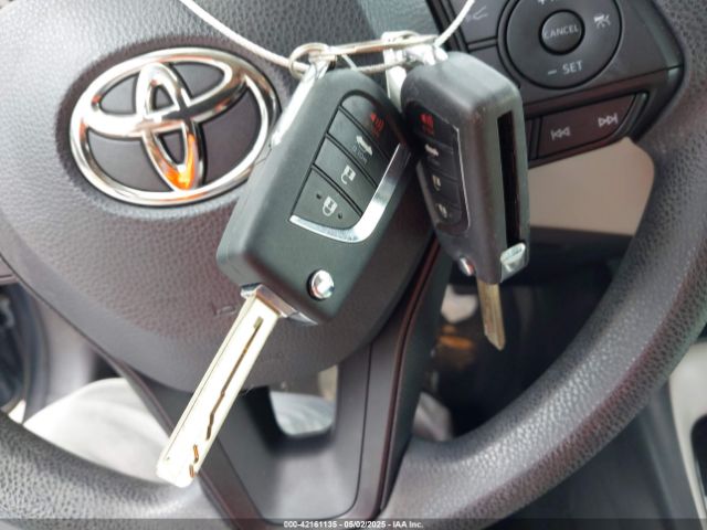 JTDEPMAE8MJ181321 Toyota COROLLA LE