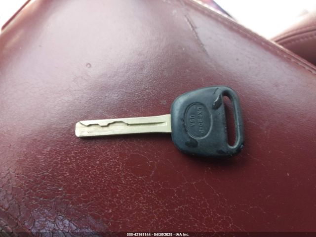 1990 LEXUS LS JT8UF11E7L0009779 Photo 10
