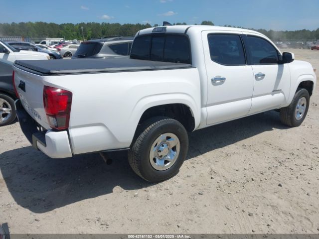 5TFAX5GN8JX124041 Toyota Tacoma Sr