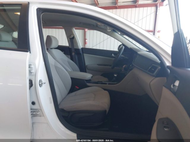 KNAGT4L34G5105864 KIA Optima Lx
