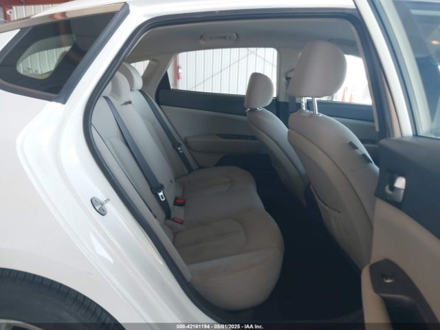 KNAGT4L34G5105864 KIA Optima Lx