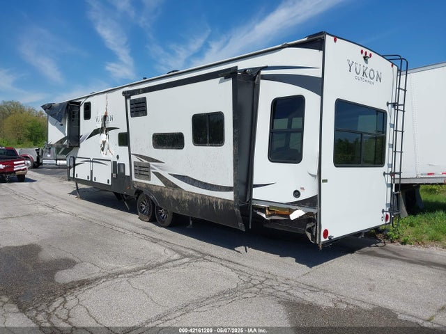 4YDFYKU23NZ980446 Dutchmen Yukon