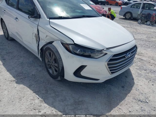 5NPD84LF2JH312455 Hyundai ELANTRA SEL