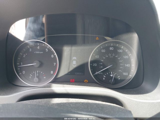 5NPD84LF2JH312455 Hyundai ELANTRA SEL