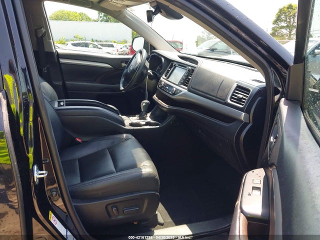 5TDJZRFH0HS370238 Toyota Highlander Xle