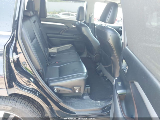 5TDJZRFH0HS370238 Toyota Highlander Xle