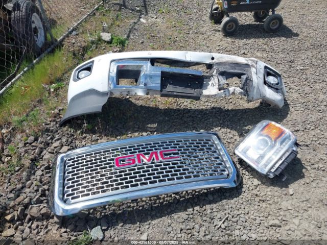 1GT12UEYXHF110776 GMC Sierra 2500hd Denali