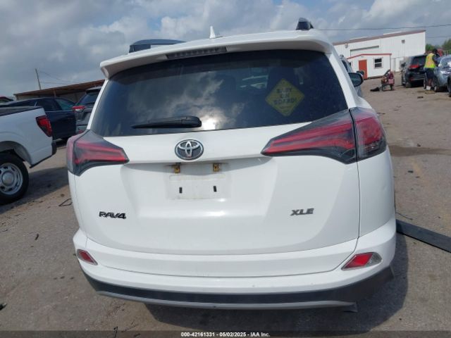 2T3WFREV6JW410848 Toyota Rav4 Xle
