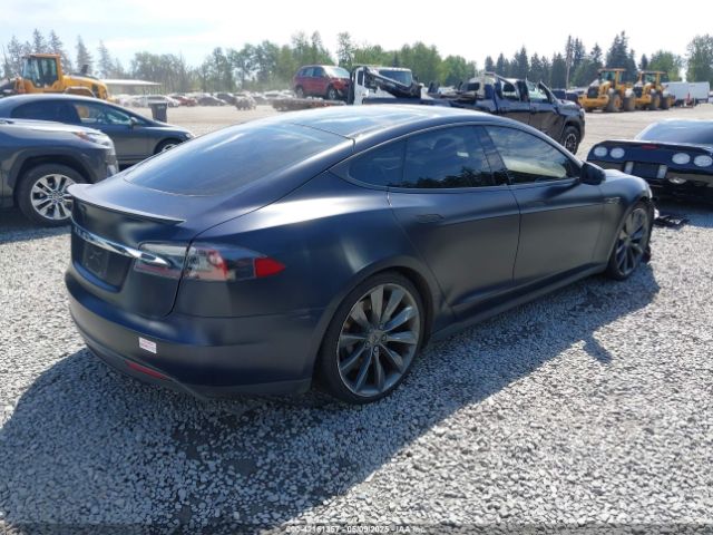 2013 TESLA MODEL S 5YJSA1DP2DFP06669 Photo 3