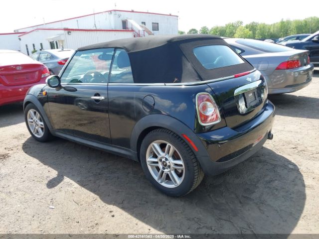2011 MINI COOPER WMWZN3C56BT132924 Photo 2