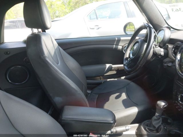 2011 MINI COOPER WMWZN3C56BT132924 Photo 4