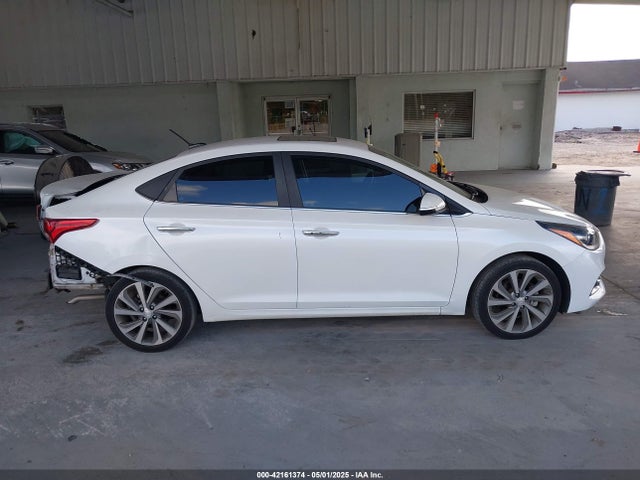 Hyundai Accent Limited 2019 3KPC34A30KE059385 Image 13
