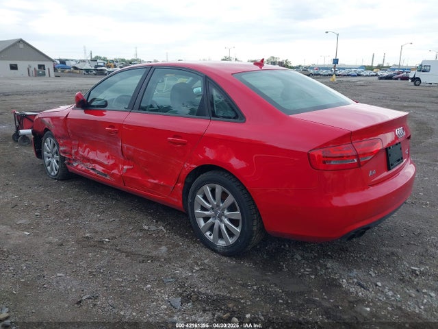 2013 AUDI A4 WAUDFAFL9DA195598 Photo 2