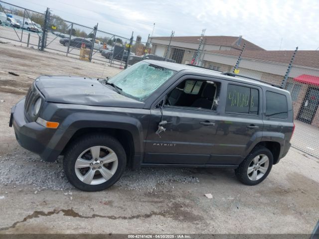 1C4NJRFB3ED731313 Jeep Patriot Latitude