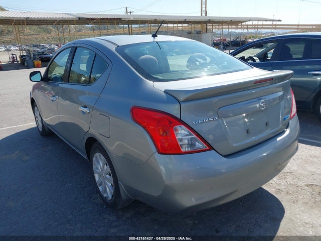3N1CN7AP9EL834221 Nissan Versa 1.6 Sv