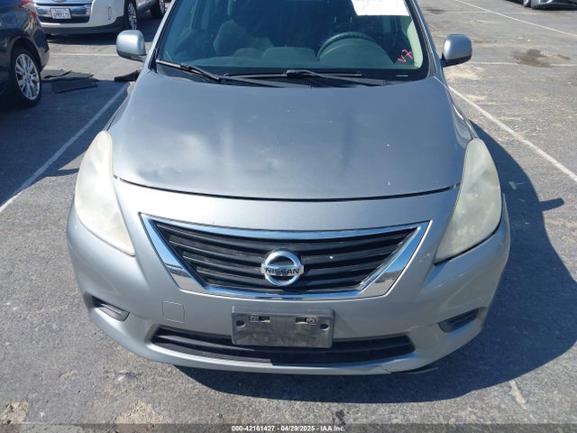 3N1CN7AP9EL834221 Nissan Versa 1.6 Sv