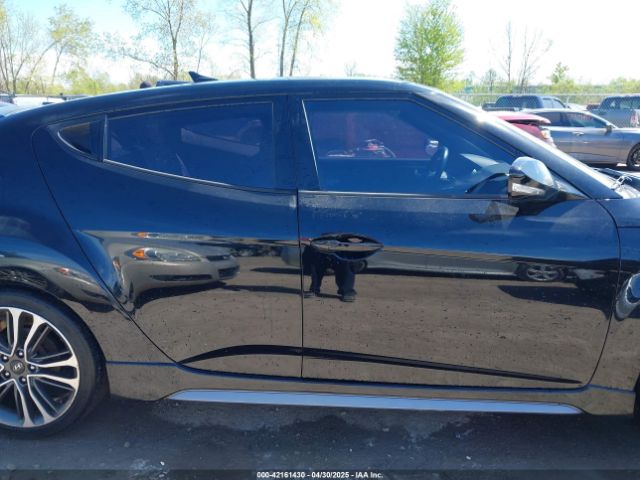 KMHTC6AE2GU266197 Hyundai Veloster Turbo