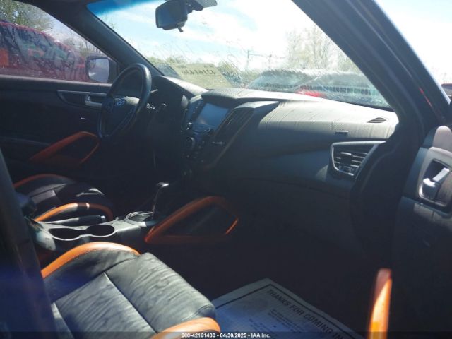 KMHTC6AE2GU266197 Hyundai Veloster Turbo