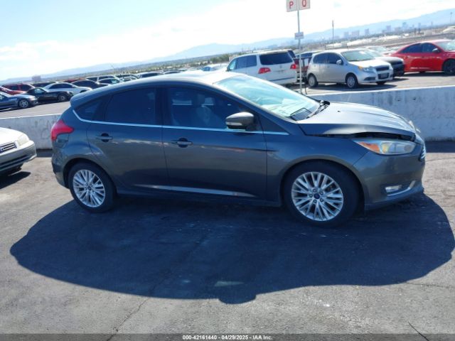 1FADP3N25HL299817 Ford Focus Titanium