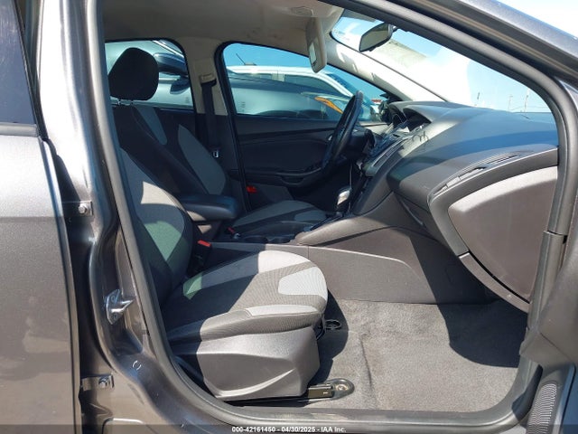 1FADP3K20EL349958 Ford FOCUS SE