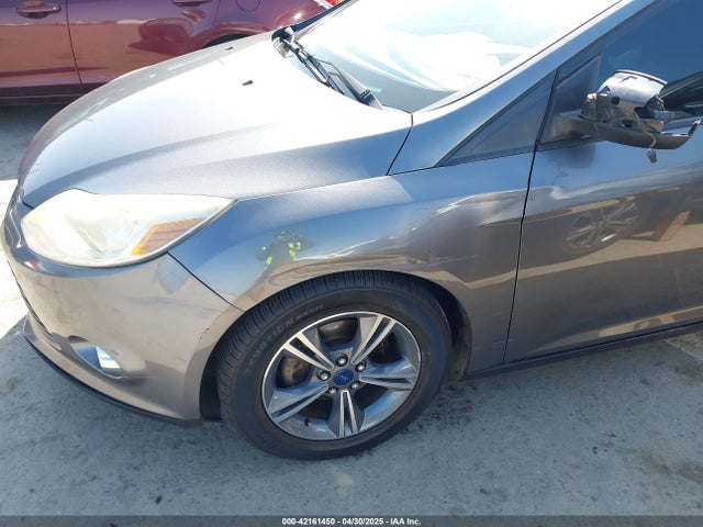 1FADP3K20EL349958 Ford FOCUS SE