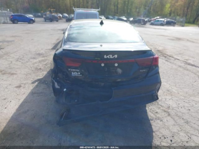 3KPF54AD3NE495460 KIA Forte Gt-line
