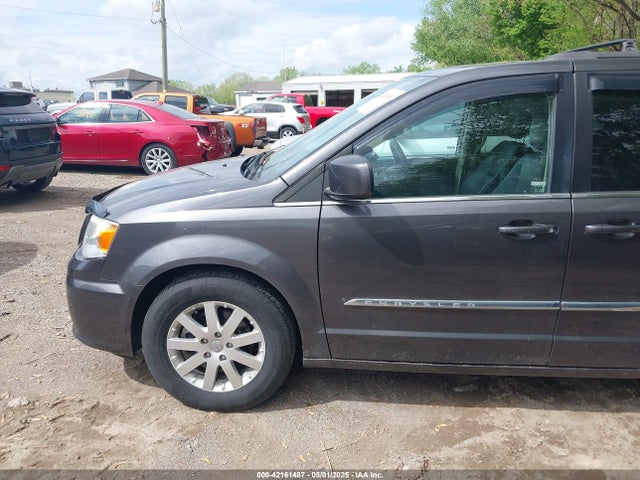 2C4RC1BG8FR538457 Chrysler Town & Country Touring