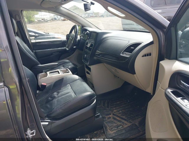 2C4RC1BG8FR538457 Chrysler Town & Country Touring