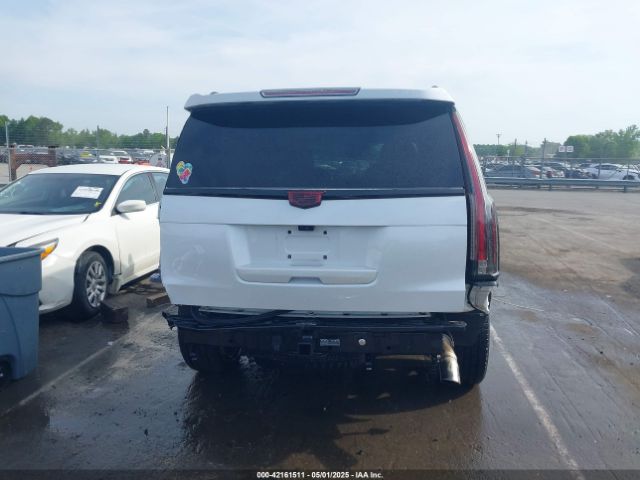 1GYS3BKJ3LR144735 Cadillac Escalade 2wd Luxury