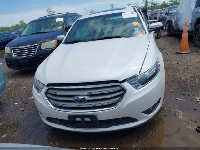 1FAHP2E80JG105399 Ford TAURUS SEL