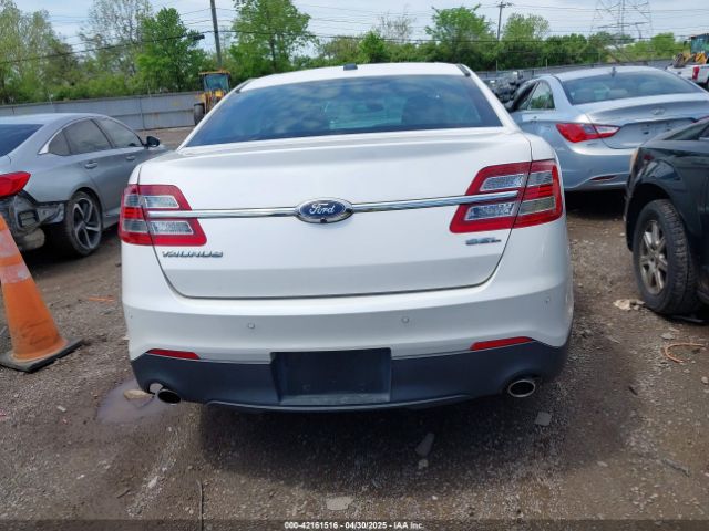 1FAHP2E80JG105399 Ford TAURUS SEL