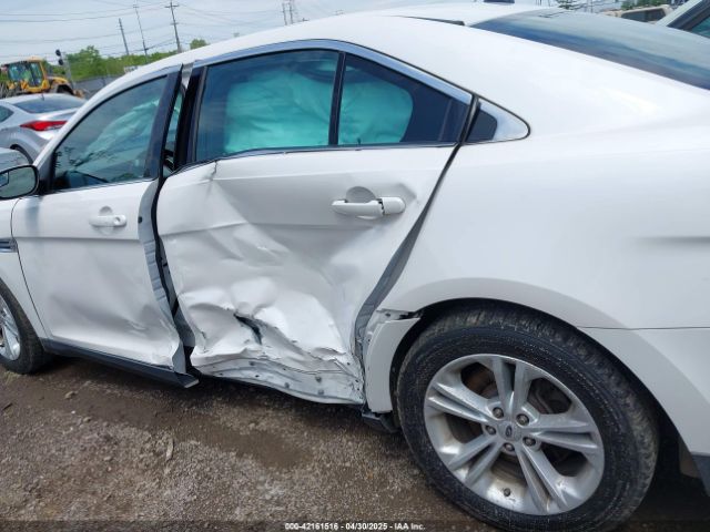 1FAHP2E80JG105399 Ford TAURUS SEL