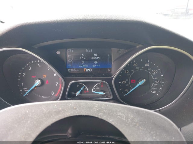 1FADP3K24FL307343 Ford FOCUS SE