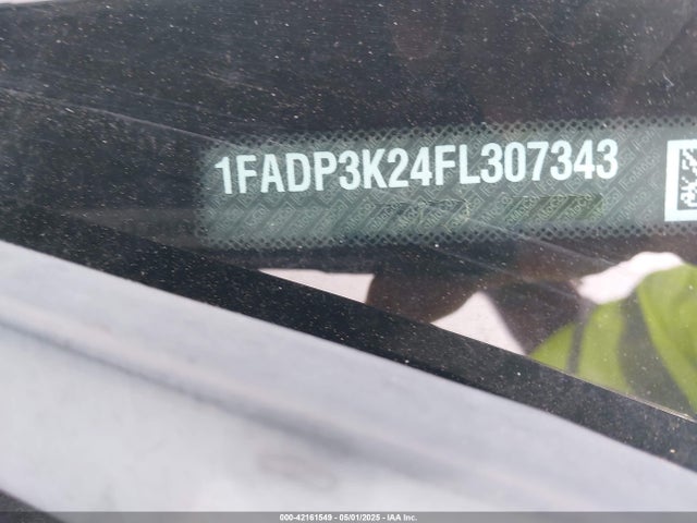 1FADP3K24FL307343 Ford FOCUS SE