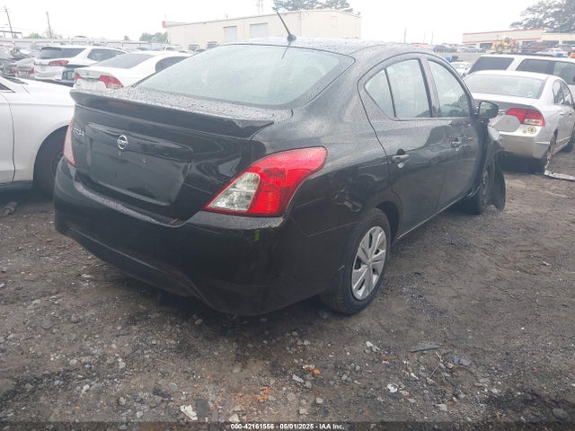 3N1CN7AP9JL851644 Nissan Versa 1.6 S+