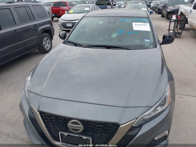 1N4BL4CV0NN386112 Nissan Altima Sr Fwd