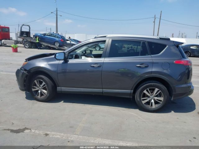 2T3WFREVXHW335954 Toyota Rav4 Xle