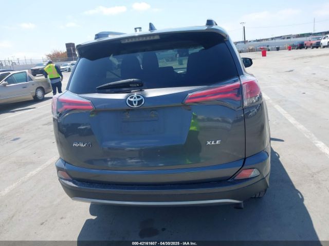 2T3WFREVXHW335954 Toyota Rav4 Xle