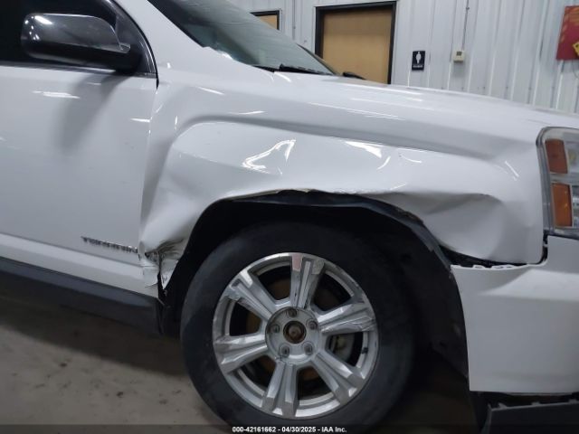 2GKFLUE32G6287052 GMC Terrain Slt