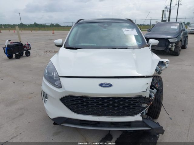 1FMCU0H6XNUA83488 Ford ESCAPE SEL