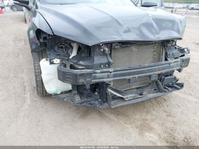 3FA6P0SU3KR284979 Ford Fusion Energi Titanium